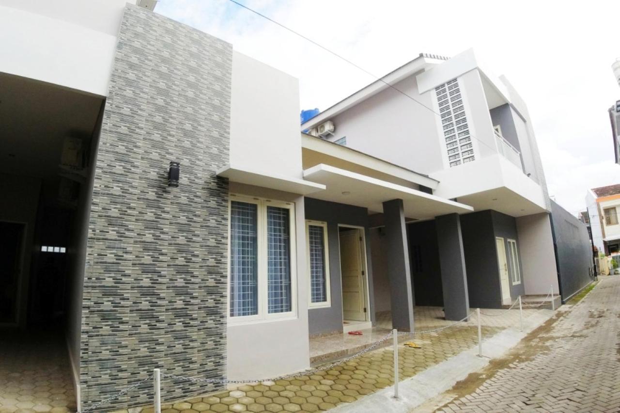 Omah Bondi Family Homestay By Fh Stay Jogjacarta Exterior foto